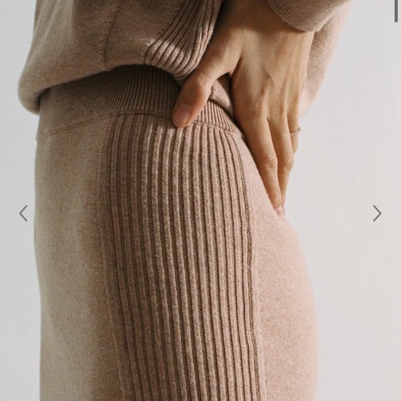 Jodie Midi Hooded Sweatshirt Dress - Picture 5 of 8